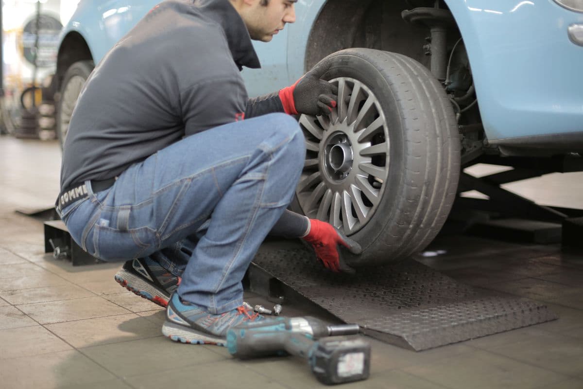Sablage de jante alu : indispensable avant restauration